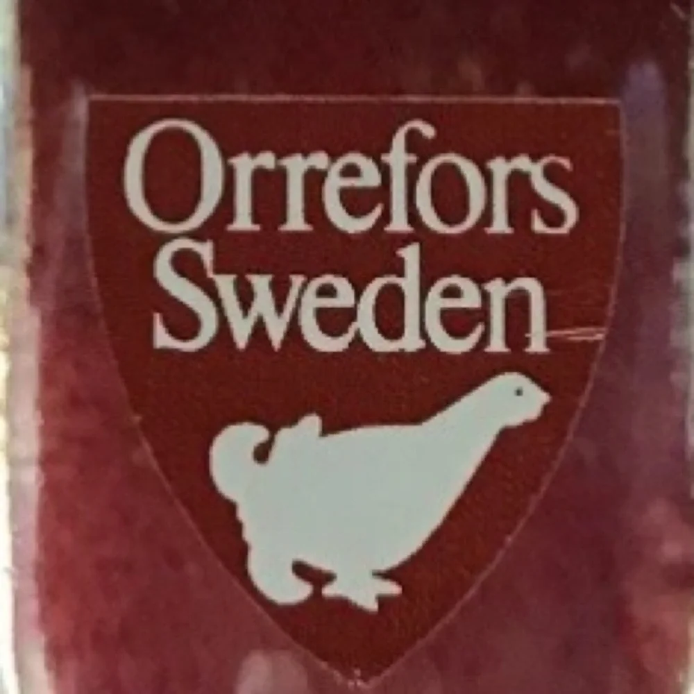 Orrefors Raspberry Bowl - Picture 11 of 11